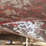 Kale plekken bijwerken met primer