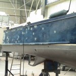 Boven waterlijn ontroest en geschuurd